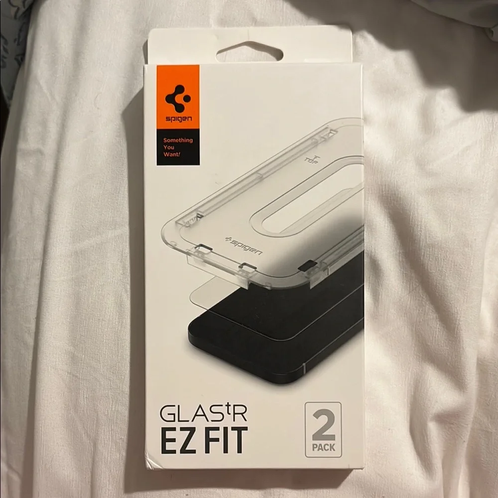 Spigen White Screen Protector EZ Fit